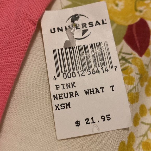 NWT Universal Studios Men in Black Girls Size XS t-shirt - Picture 3 of 3